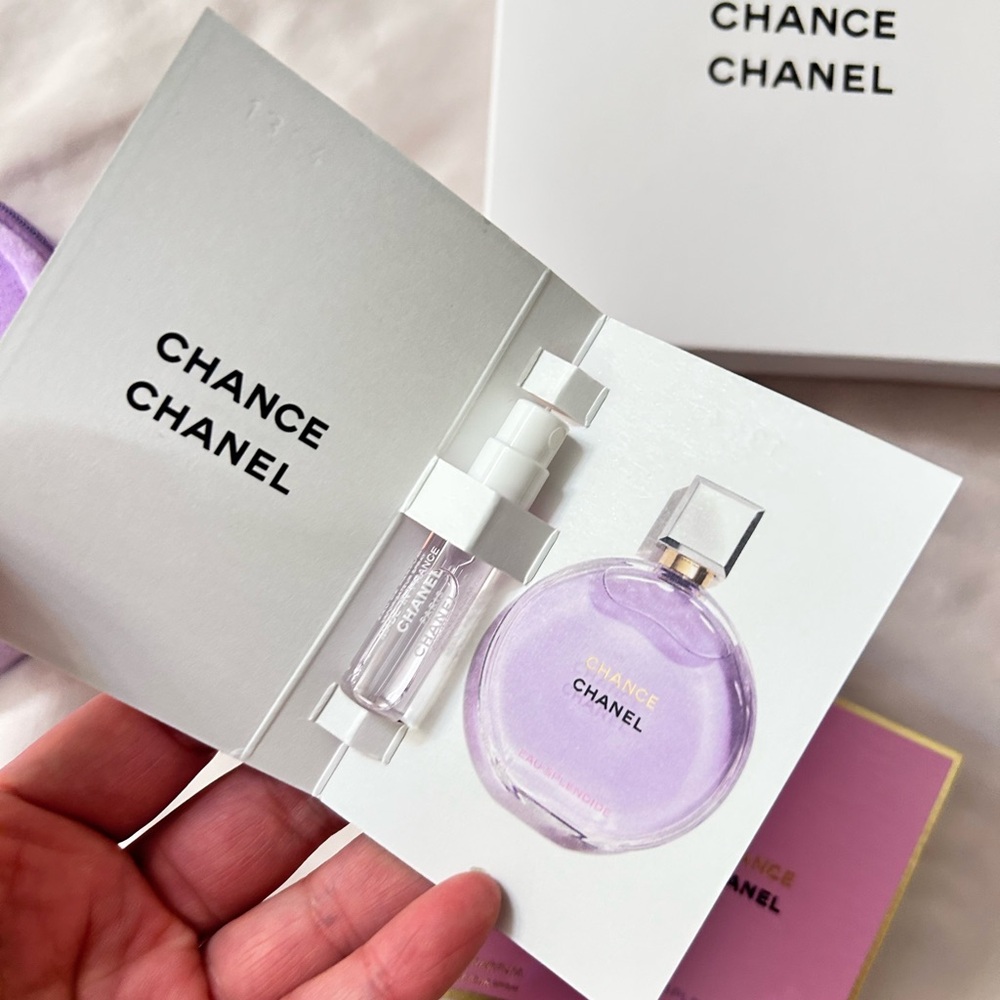 Chanel beauty Round pouch. - Picture 6 of 10